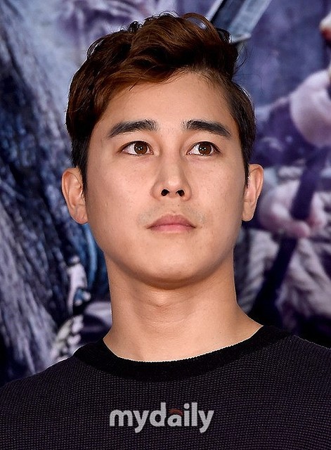 チョン・テウ-女優・俳優人気ランキング|韓国俳優女優タレント図鑑