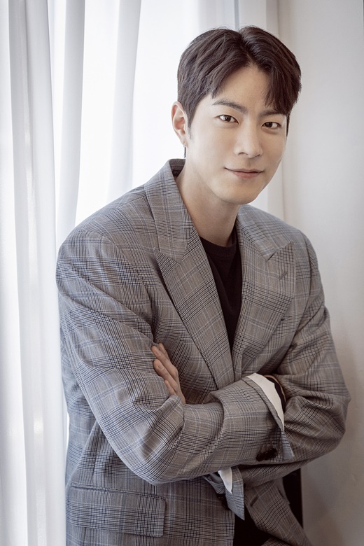 ホン・ジョンヒョン（홍종현）のプロフィール