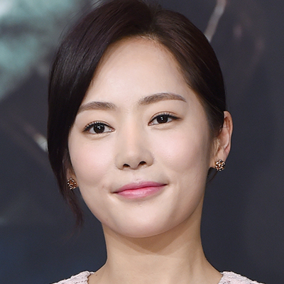 ユン・アジョン-韓国女優・女性タレント|韓国俳優女優タレント図鑑